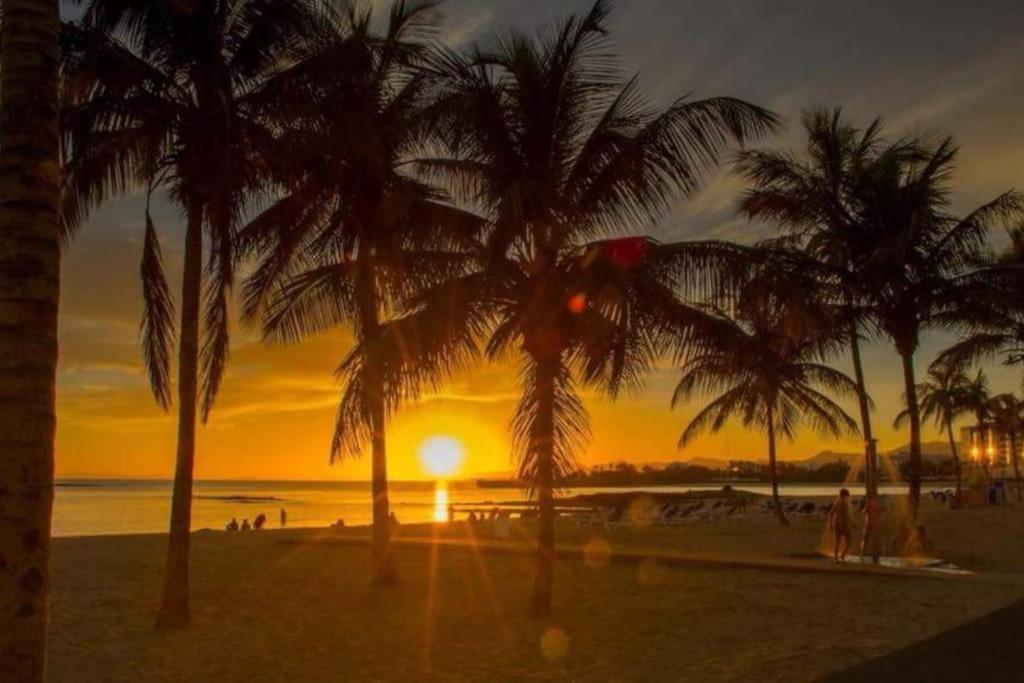 Casita Mara! 2' Line To The Sea, Shops And Bar'S Apartment Tias Bagian luar foto
