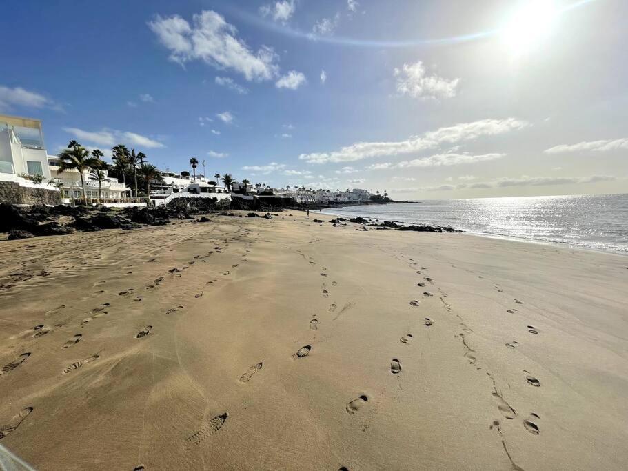 Casita Mara! 2' Line To The Sea, Shops And Bar'S Apartment Tias Bagian luar foto