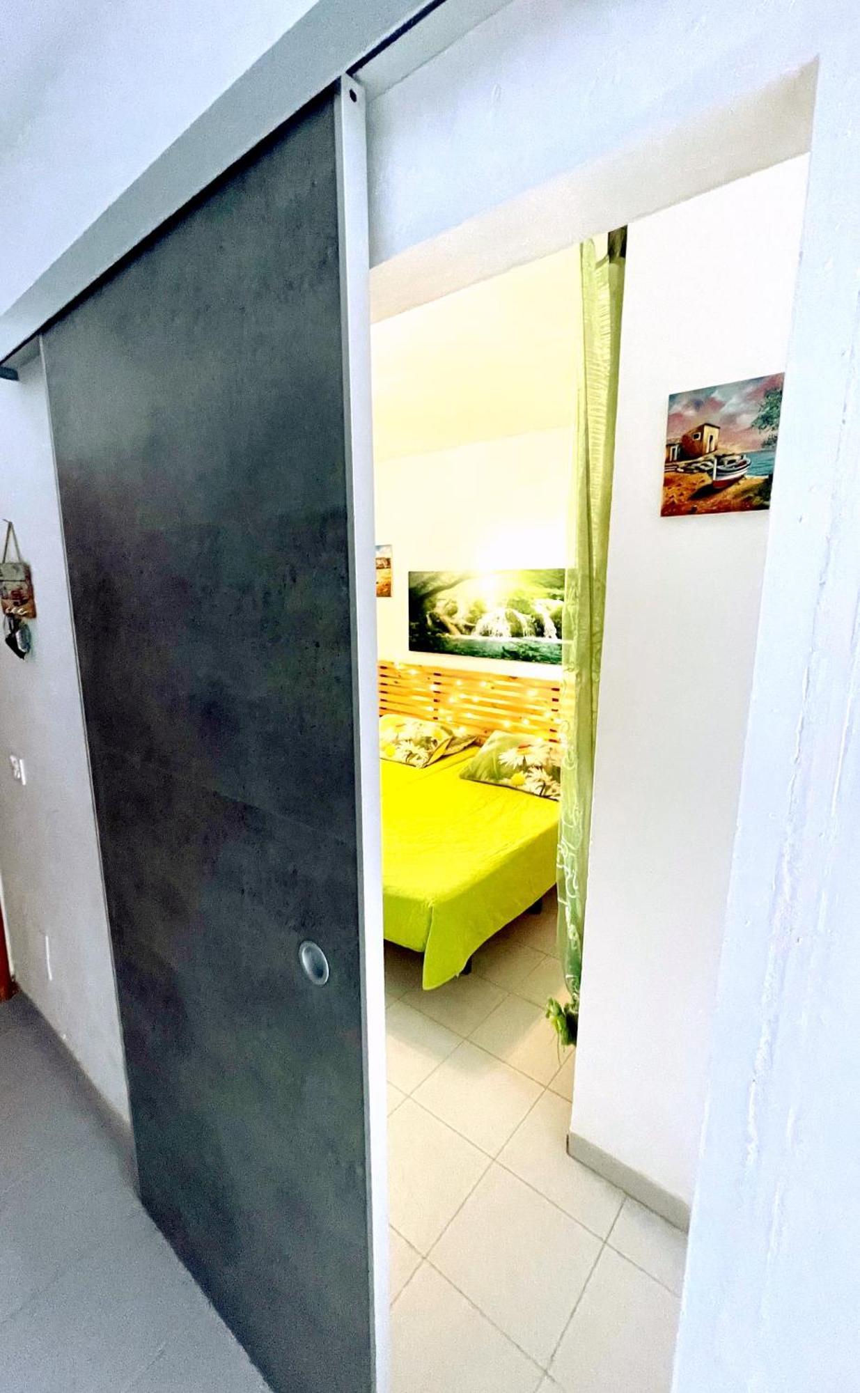 Casita Mara! 2' Line To The Sea, Shops And Bar'S Apartment Tias Bagian luar foto